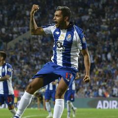 Jesús 'Tecatito' Corona market value has increased considerably