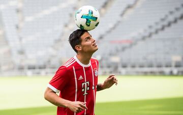 Inicia un nuevo camino: James ya es jugador del Bayern