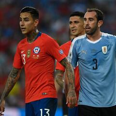 Godín alaba a Chile: "Es un rival fuerte y candidato al título"