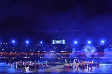 En la ceremonia de inauguración de la Copa América, cada país está representado, no solo por los trajes típicos, sino  por un niño con el uniforme de cada selección. Ha sido un espectáculo lleno de luces y donde los niños fueron los protagonistas. 