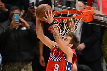 Mac McClung win the Slam Dunk contest of the 2023 NBA All Star Game.