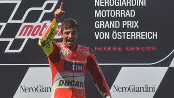 Andrea Iannone durante el GP Austria 2016.