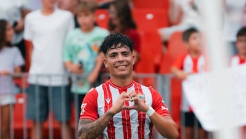 Melamed festeja un gol.