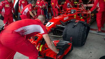 Ferrari's Finnish driver Kimi Raikkonen enters the paddock, during the second free practice of the F1 Brazil Grand Prix at the Interlagos racetrack in Sao Paulo on November 9, 2018. (Photo by Mauro Pimentel / AFP)