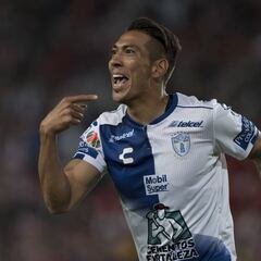 Pachuca trollea al 'Bofo' tras victoria contra Chivas
