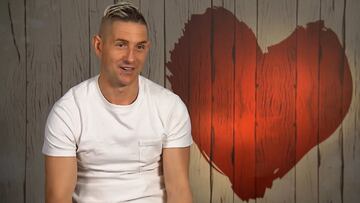 Un soltero va andando a ¡®First Dates¡¯ desde Galicia