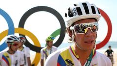 Rigo Urán: "Los ciclistas vivimos como reinas en una burbuja"