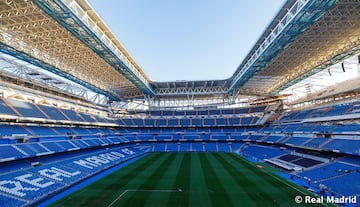 Las obras de remodelaci¨®n del estadio del Real Madrid siguen a buen ritmo y encaran la recta final para su estreno la pr¨®xima temporada.