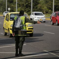 Pico y placa en Bogotá y Medellín hoy, 25 de octubre: restricción, horarios y excepciones