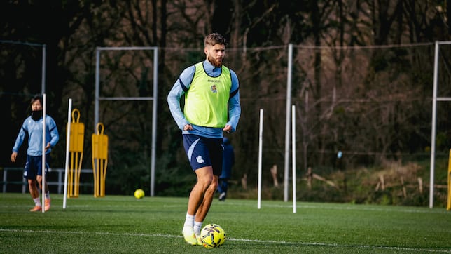 La Real Sociedad abre el mercado con el foco en las salidas