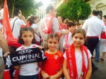 Los seguidores del Sevilla, llenaron las calles para celebrar junto a los jugadores la victoria en la Europa League