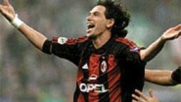 <B>CALIDAD</B>. Albertini es uno de los centrocampistas de más calidad en Italia y el Milán lo deja gratis.