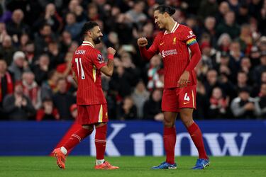 PSG chief responds to Mohamed Salah transfer talk