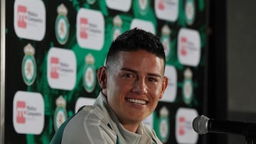 Colombian footballer James Rodriguez gestures during a press conference after his first day of training for Mexico's Leon, at their training grounds in Leon, Guanajuato state on January 14, 2025. (Photo by MARIO ARMAS / AFP)
