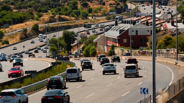 Vehículos en la autovía A6 a la altura de Torrelodones, a 18 de julio de 2025, en Torrelodones, Madrid (España). Este fin de semana, el tercero de julio, continúan los desplazamientos durante las vacaciones de verano de este año.
18 JULIO 2025;SALIDA;JULIO;VACACIONES;TORRELODONES;MADRID
Mateo Lanzuela / Europa Press
18/07/2025