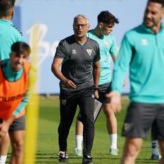 El Málaga se prepara para la ‘rebelión de los ex’ en Ibiza