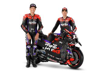 Los pilotos españoles ya conocen la nueva máquina de la casa italiana para el próximo Mundial de MotoGP. 