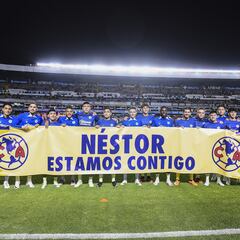 Jugadores del América muestran su solidaridad con Néstor Araujo
