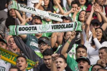 Nacional ocupó un pequeño de sector de oriental, desde donde alentó.