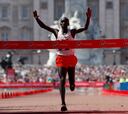 Kipchoge vuelve tras su récord: correrá la maratón de Londres
