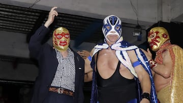 Rey Bucanero rindió homenaje al luchador Fray Tormenta