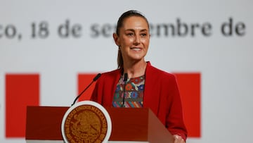 Mexican President Claudia Sheinbaum attends a press conference with Canadian Prime Minister Mark Carney (not pictured) at the National Palace, in Mexico City, Mexico September 18, 2025. REUTERS/Raquel Cunha