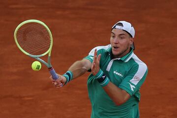 Best pictures as Carlos Alcaraz wins Mutua Madrid Open