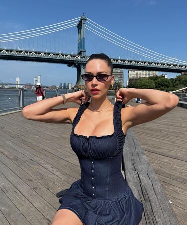 Vinicius Jr hits the beach with friends: the rich and famous on vacation