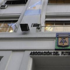 Clubes argentinos ofrecen jugadores al Chapecoense