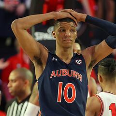 5 things to know about the No. 1 NBA Draft prospect, Jabari Smith Jr.