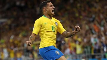 Coutinho celebra su gol a Suiza.