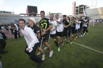 Celebración del Córdoba por el ascenso a primera división