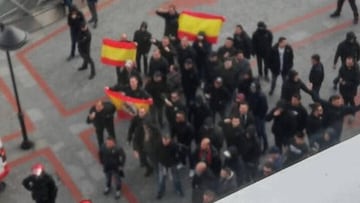 La Ertzaintza impide acceder a San Mames a ultras del Madrid