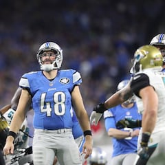 What is a long snapper’s salary? What does the most obscure position in the NFL do exactly?