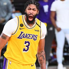 Lakers' Anthony Davis could be back by month end