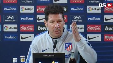 Simeone no se olvida de las mujeres en su día