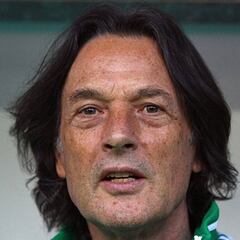 El Bayern, esperanzado con la vuelta del doctor Müller Wolfhart