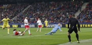 1-3. Giovani marcó el tercer gol.