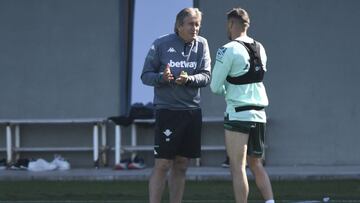 Pellegrini, junto a Joaquín.