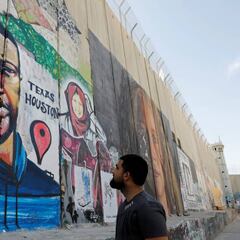 George Floyd: why did GoFundMe suspend Candace Owens' account?