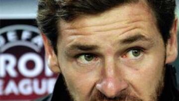 El técnico del Oporto: "Ir de favorito sirve de poco"