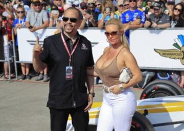 El actor y rapero Ice-T junto a su mujer la modelo Coco Austin.