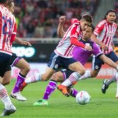 Guadalajara no pudo vencer a Diablos con un jugador más