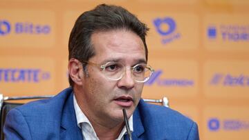 Antonio Sancho durante la conferencia de prensa de la Directiva del Equipo Tigres UANL y presentación del Director Técnico Interino en el Torneo Clausura 2023 de la Liga BBVA MX, en el Estadio Universitario, el 09 de Febrero de 2023.