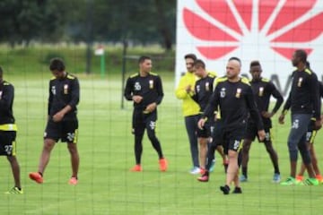 Independiente Santa Fe enfrentará a River Plate el próximo jueves en el estadio El Campín de Bogotá, en el partido de ida de la Recopa Sudamericana.