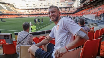 Cilessen, en Mestalla, tras el &uacute;ltimo partido de Liga contra el Celta. 