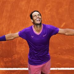 Nadal tumba a Djokovic para levantar su 10º título en Roma