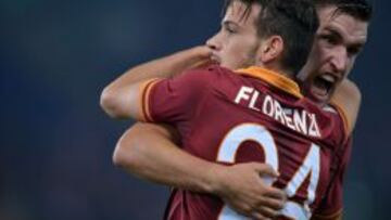 Florenzi y Strootman celebran el gol de la Roma. 