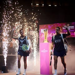 Paula Josemaría y Ari Sánchez cierran el año de 10