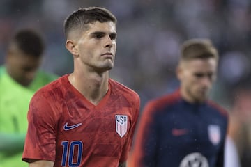 El segundo puesto es para Christian Pulisic, el traspaso más caro de un futbolista estadounidense. Tasado en 66 millones de dólares, este extremo de 22 años es una de las figuras del Chelsea, donde aterrizó luego de casi cinco años en el Borussia Dortmund.